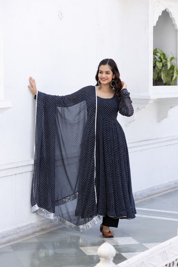 🌌 Midnight Mirage Anarkali Set 🌠